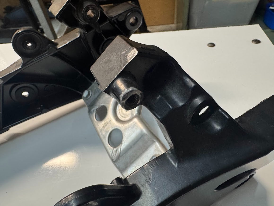 Suzuki GSXR 1000 2009-2016 Subframe Assembly OEM Genuine 41221-47H00