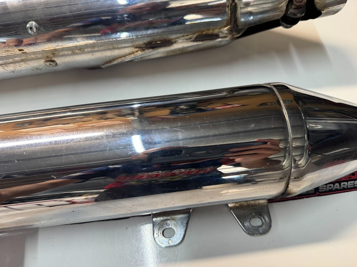 Suzuki VL 1500 Intruder 1998-2004 Mufflers Exhaust OEM Genuine 14340-10F30