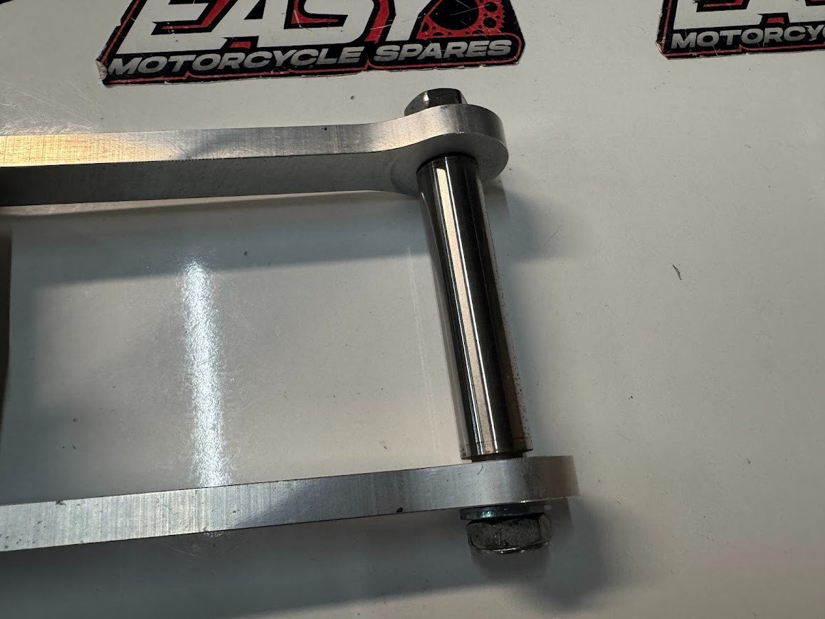 Yamaha YZF R1 2015-2019 Shock Linkages OEM Genuine 2CR-2217A-00