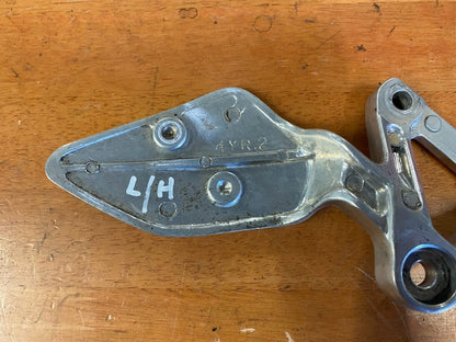 LH Riders Peg Bracket Yamaha FZS 600 1998