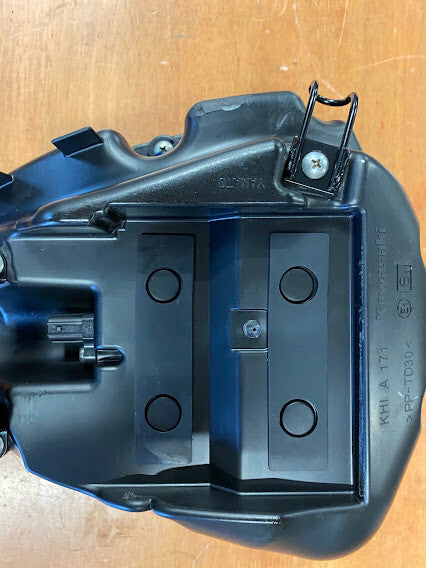 Kawasaki Vulcan S 650 2017-2018 Airbox OEM Genuine 11010-0856