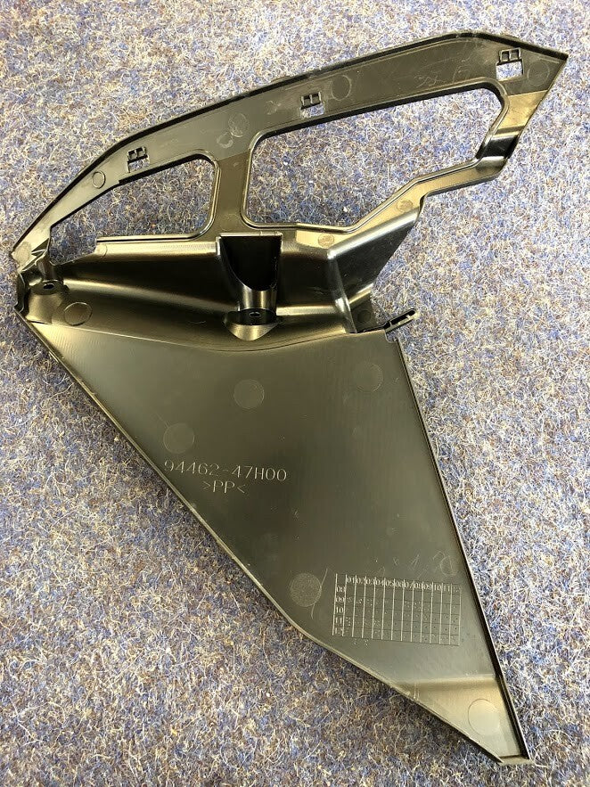 Suzuki GSXR 1000 2009-2016 LH Inner Under Cowling Fairing OEM 94462-47H00