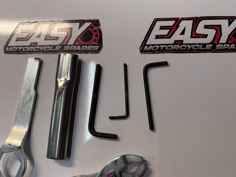 Tool Kit Kawasaki Vulcan S 650 2015-2026 OEM 56007-0129