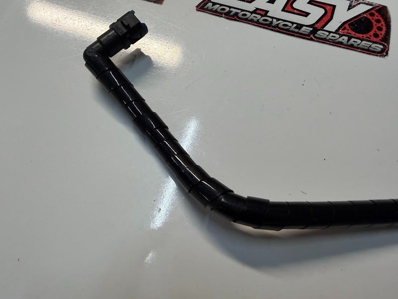 Fuel Pipe Hose Line Suzuki Boulevard C109R VLR 1800 T 2008-2014 OEM 15810-22H01