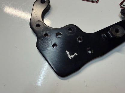 LH Step Bracket Kawasaki Vulcan S 650 2015-2026 OEM 32054-0075