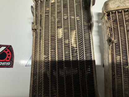 Radiators Husqvarna TC 250 2004