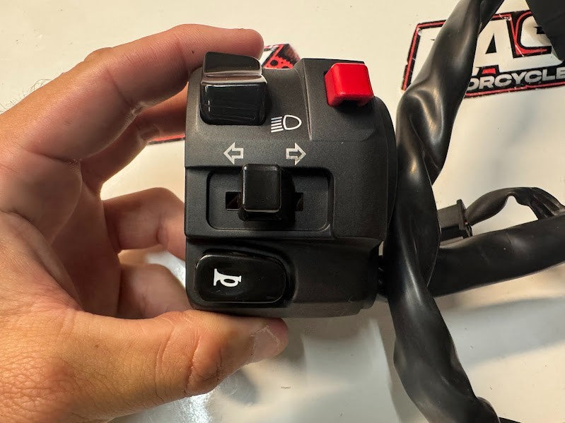 Kawasaki Vulcan S 650 2015-2025 LH Switch Block Controls OEM Genuine 46091-0410