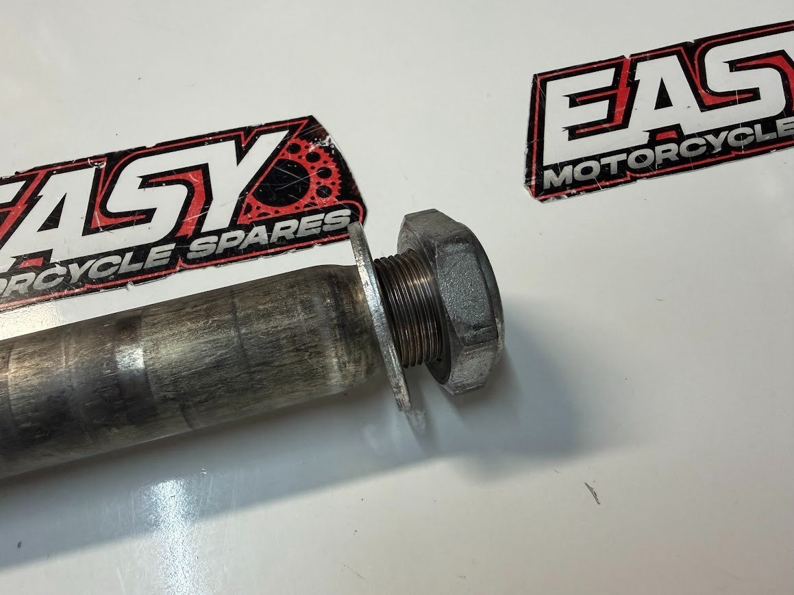 Rear Wheel Axle Suzuki GSXR 1000 2001-2008 OEM 64711-33E20