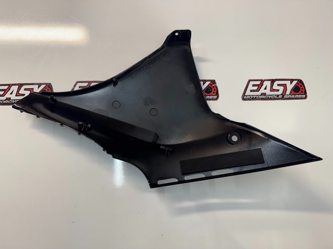 Yamaha YZF R1 LH Cover 1 Fairing 2020 OEM Genuine B3L-2842M-00