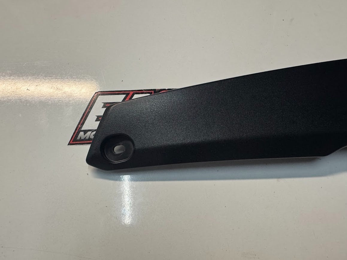 Yamaha YZF R7 2022-2025 Side Cover 1 Fairing Mole OEM Genuine BEB-2171L-00