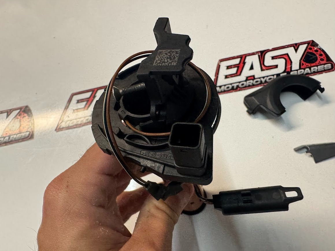 BMW S1000RR 2016 E-Throttle Tube Heated OEM Genuine K46 61318534424