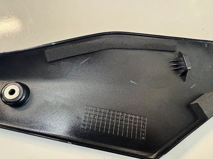Yamaha YZF R1 2020-2025 Side Tank Cover Fairings OEM Genuine B3L-24129-00