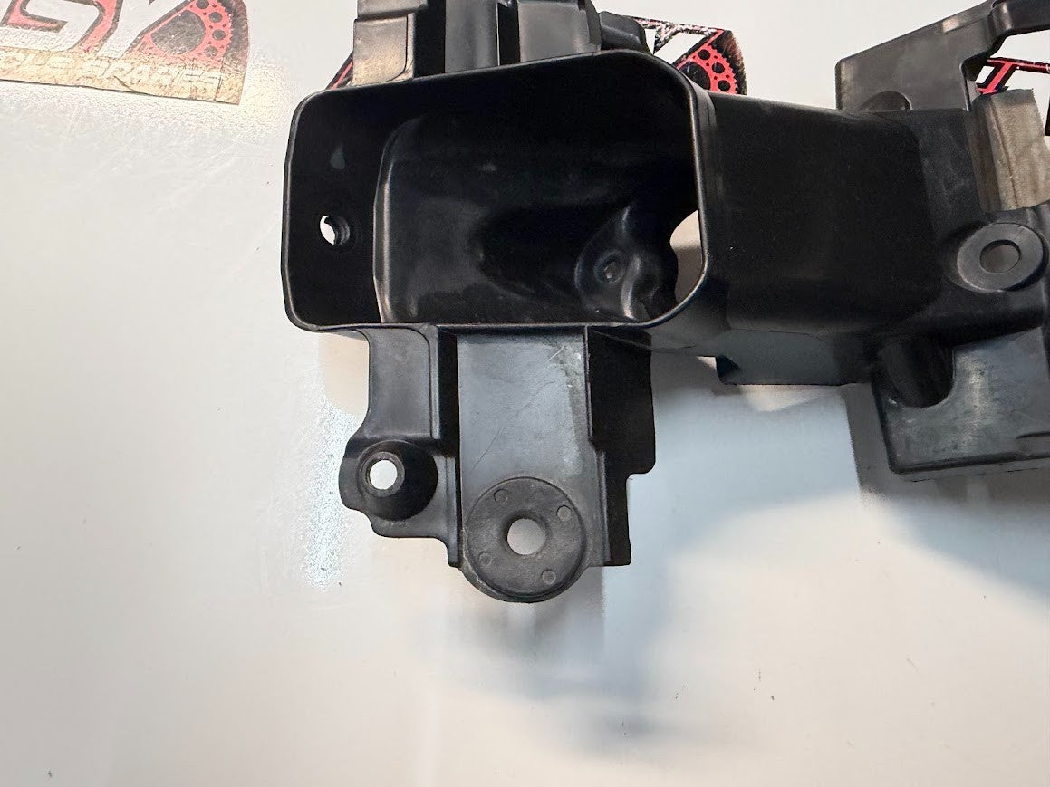 Parts Holder Bracket Suzuki GSXR 1000 2009-2016 OEM 47414-47H00