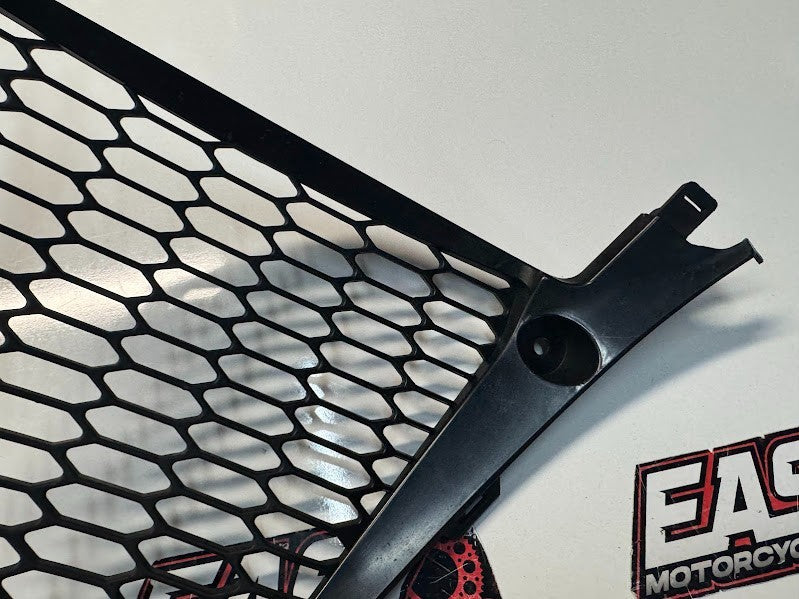 Suzuki GSXR 1000 2007-2008 Lower Cowling Grill Fairing OEM Genuine 94498-21H00