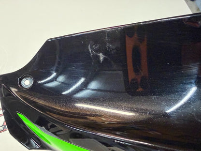 RH Tank Cover Fairing Kawasaki Ninja ZX-10R 2024 OEM 14093-0681