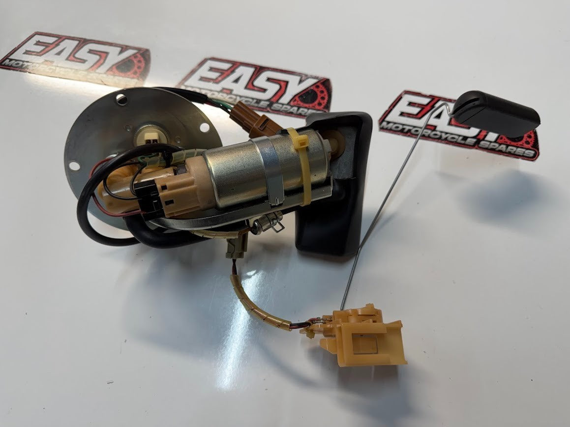 Fuel Pump Suzuki Boulevard C109R VLR 1800 T 2008-2014 OEM 15100-22H01