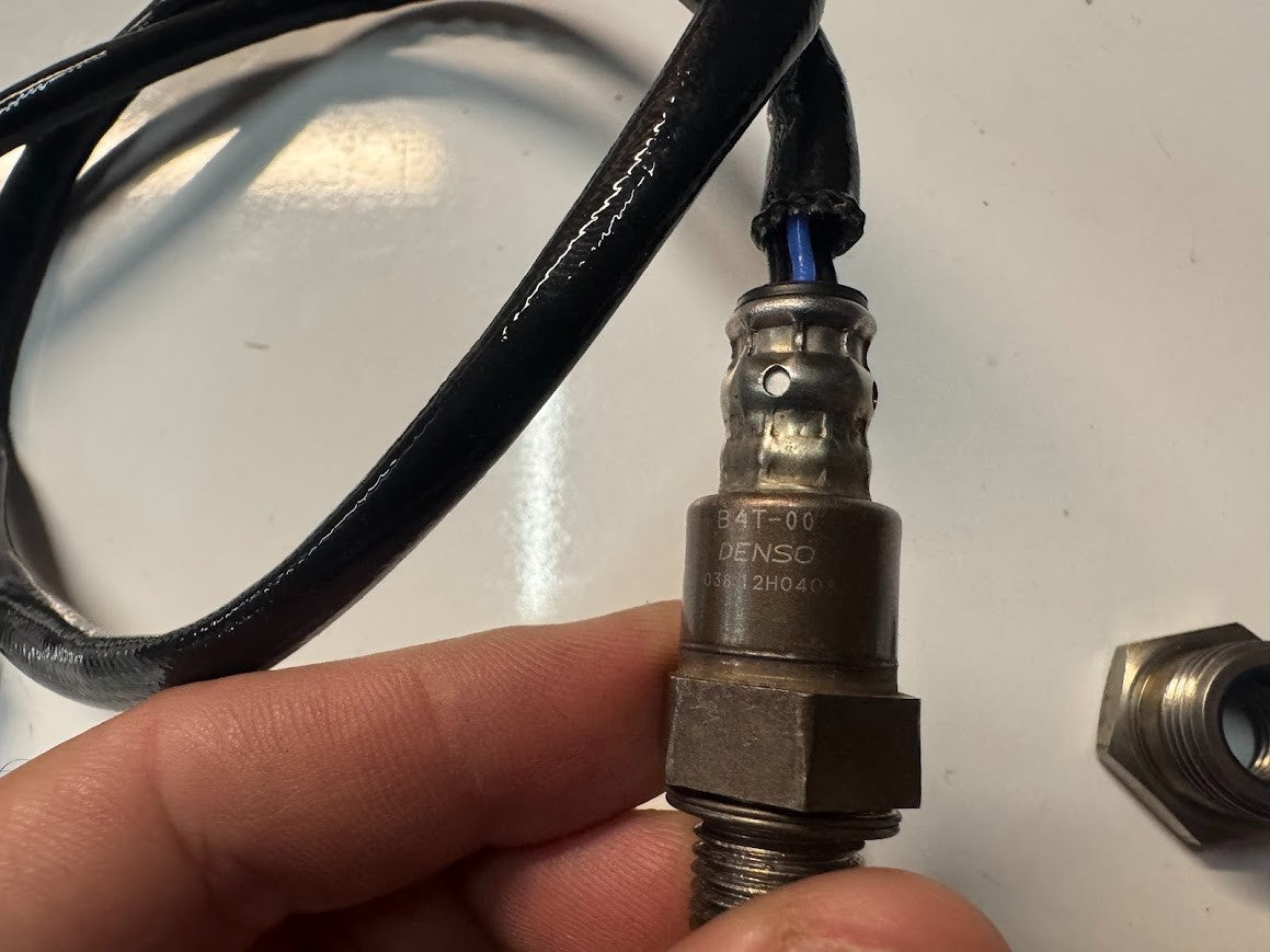Yamaha YZF R7 2022-2025 Oxygen Sensor o2 OEM Genuine B4T-8592A-00