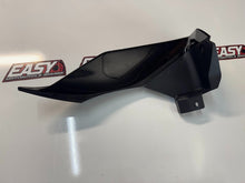 Yamaha YZF R1 2020-2025 Cover 5 LH Fairing Cowl OEM Genuine B3L-2842A-00