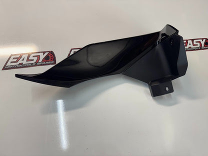 Yamaha YZF R1 2020-2025 Cover 5 LH Fairing Cowl OEM Genuine B3L-2842A-00