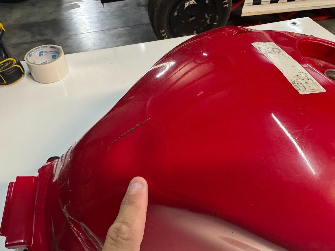 Yamaha YZF R15 2015 Fuel Tank OEM Genuine 2FB-XF41A-01