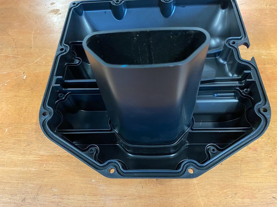 Air Cleaner 2 Case Part Yamaha MT-09 SP 17-20 2020 1RC-14421-20-00