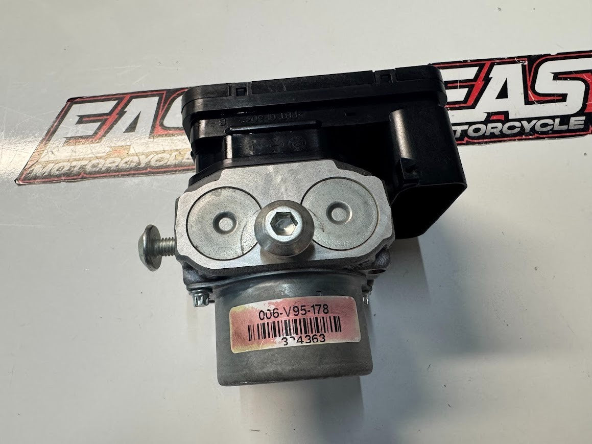 Kawasaki Ninja 500 2024-2025 ABS Pump Module OEM Genuine 16082-0952