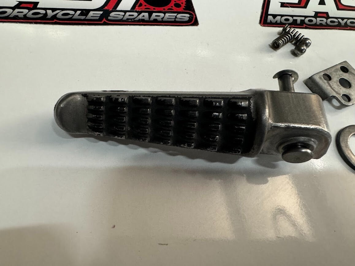 RH Pillion Peg Kawasaki ER-6F 06-08 2007 34028-0005