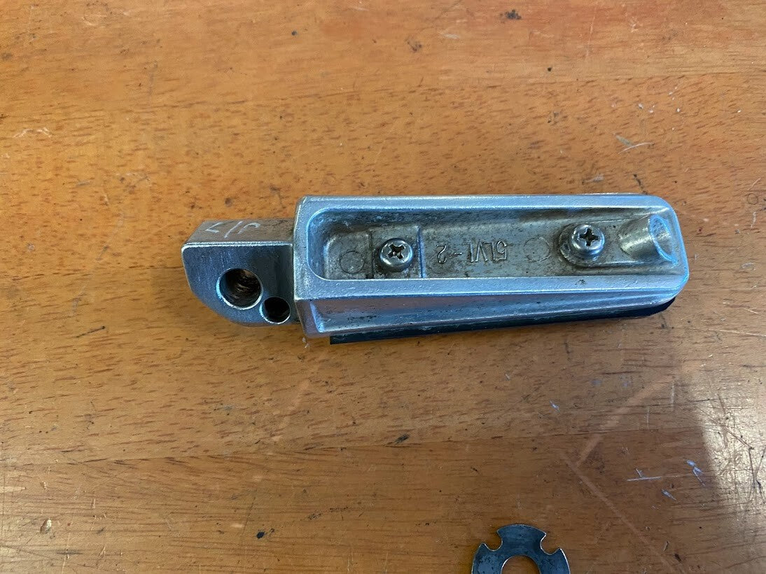 LH Pillion Peg Yamaha FZ6-S 04-06 2006 3VR-27431-02-00