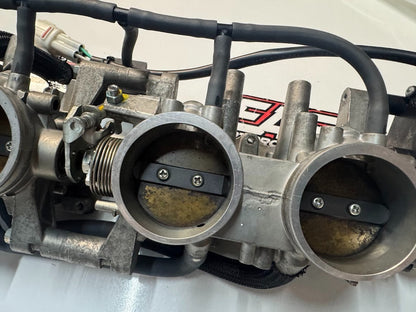 Suzuki GSXR 1000 2015-2016 Throttle Bodies TPS OEM Genuine 13406-47H40