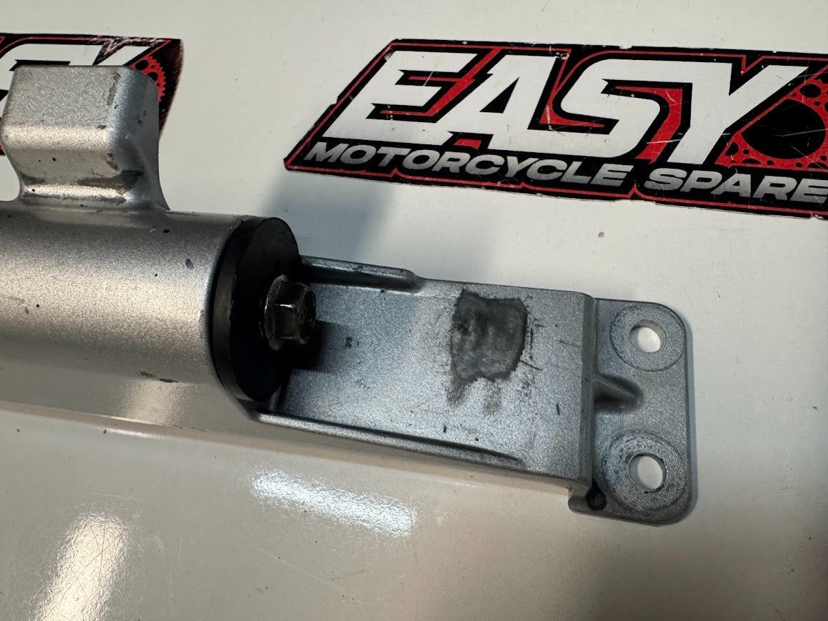 Yamaha YZF R1 2015-2019 Tank Bracket OEM Genuine 2CR-2413Y-00