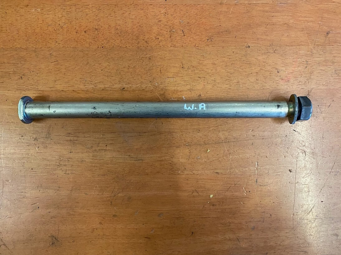 Swing Arm Bolt Yamaha FZ6-S 