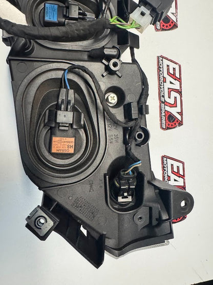 Aprilia RS4 125 4T 2011-2016 Headlight Assembly OEM Genuine 897575