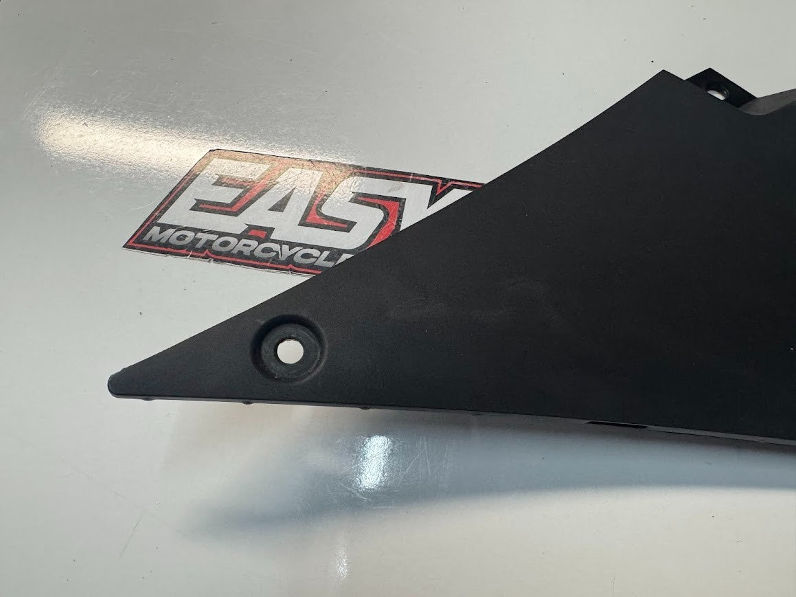 Yamaha YZF R1 2020-2025 Inner Panel 1 OEM Genuine B3L-2836K-00