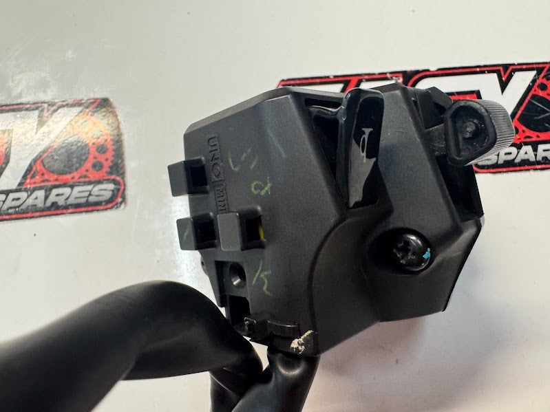 Royal Enfield Interceptor 650 2022 LH Switch Block OEM 580441D Euro 5