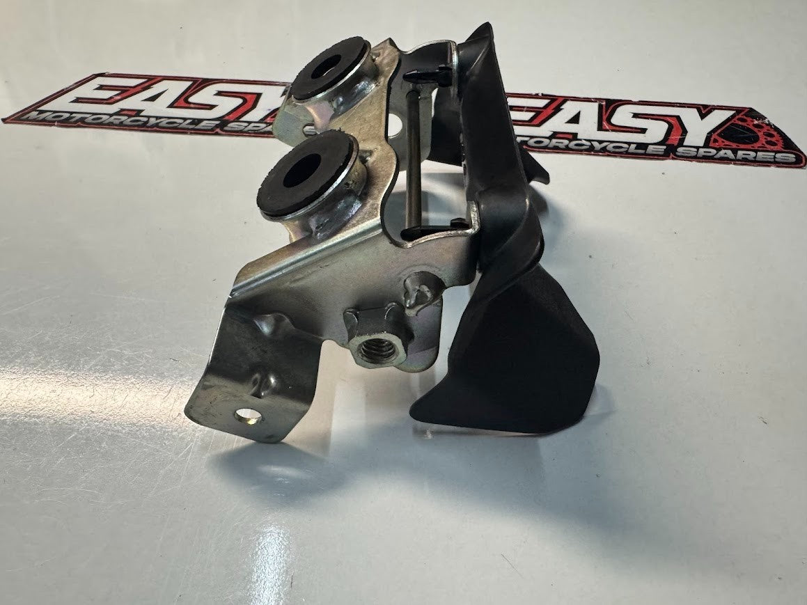 Yamaha YZF R7 2022-2025 Front Fuel Tank Bracket OEM Genuine BEB-2412Y-00