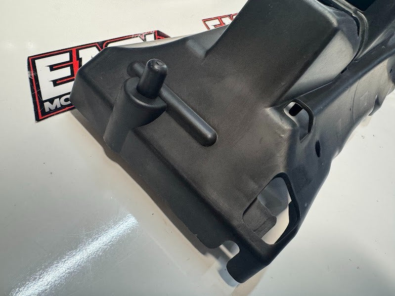 Yamaha YZF R1 2009-2014 Inner Rear Fender Box OEM Genuine 14B-8212C-00