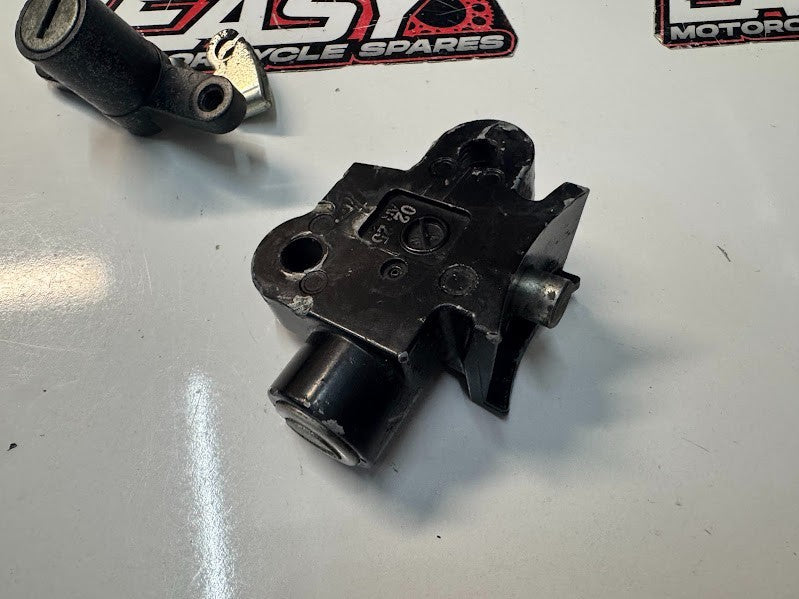 Kawasaki Vulcan VN900 Classic 2006-2022 Ignition Lockset Switch OEM 27045-5323