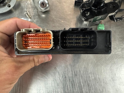 Suzuki GSXR 1000 2007-2008 ECU Ignition Complete Lockset OEM Genuine 32920-21H50