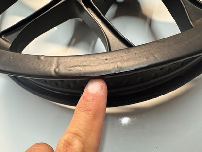 Yamaha YZF R1 2020 Front Wheel Rim OEM Genuine 2CR-25168-00 *READ DESCRIPTION*