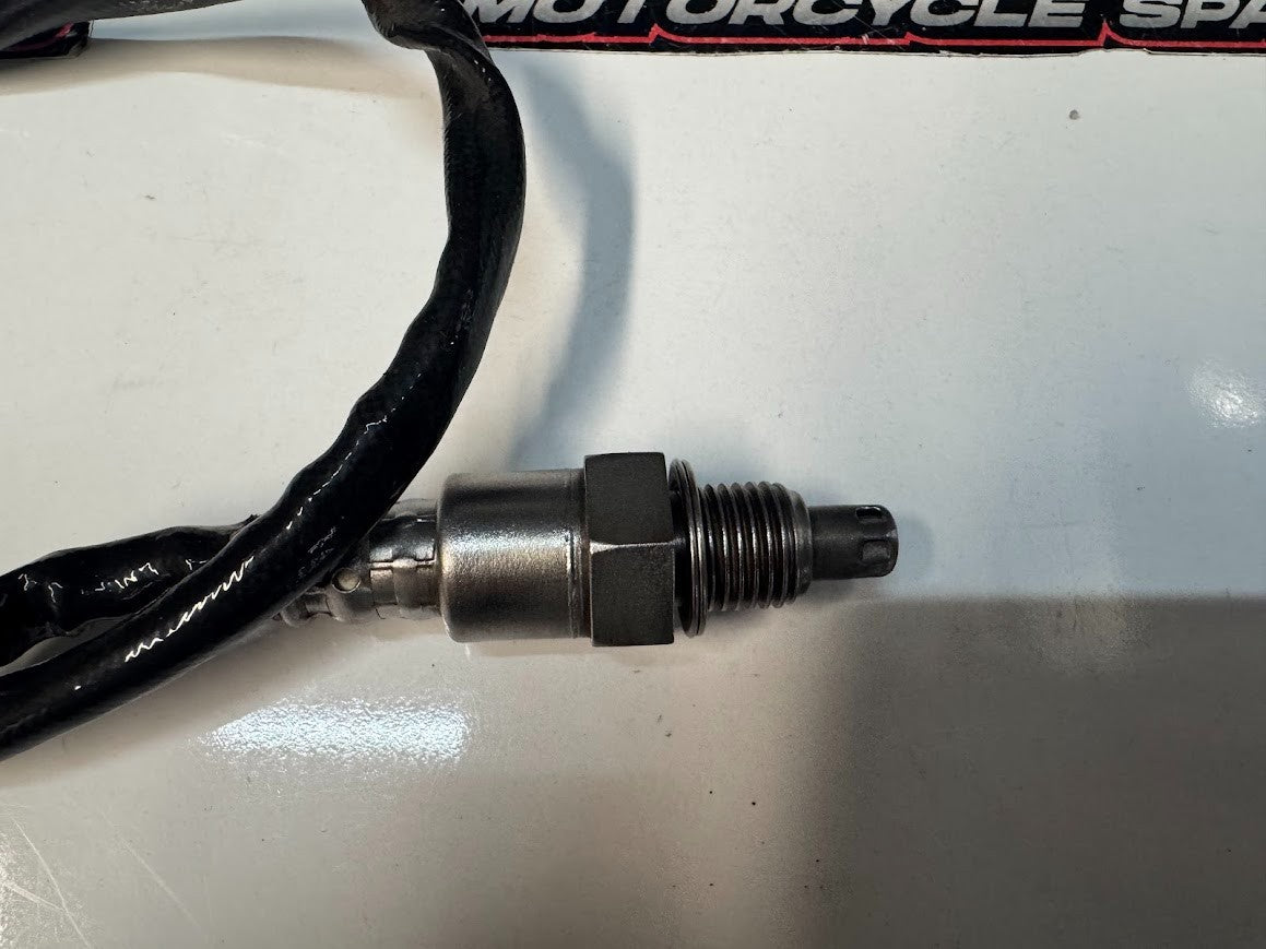 Yamaha YZF R1 2015-2025 o2 Oxygen Sensor OEM Genuine 2CR-8592A-20