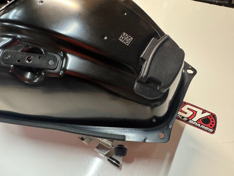 Yamaha YZF R7 2022-2025 Fuel Tank OEM Genuine BEB-24110-00