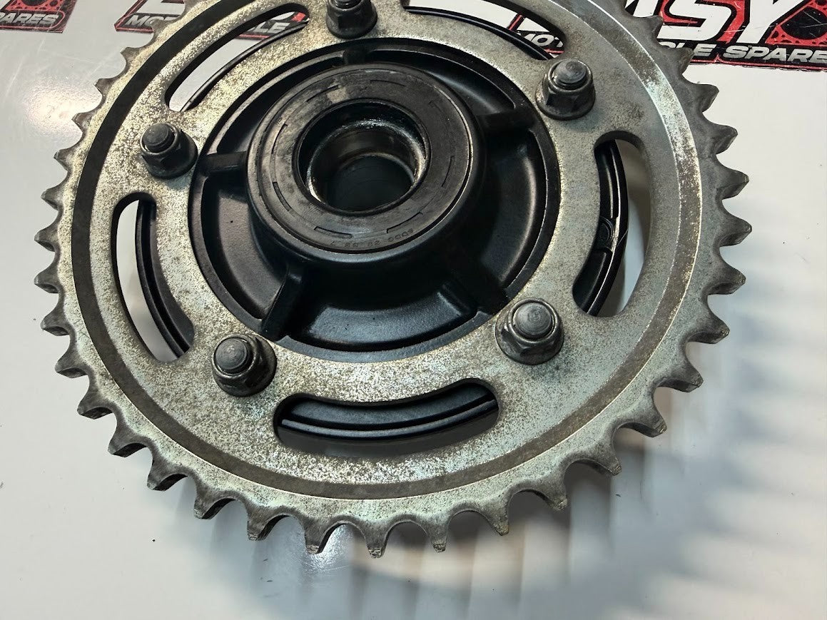 Sprocket Carrier Suzuki GSF 1250 S Bandit 2007-2016 OEM 64610-44G00