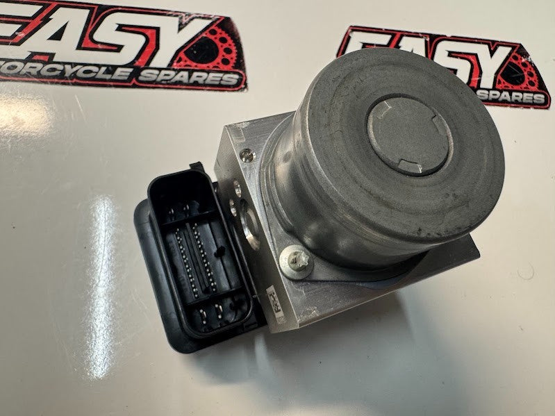 Kawasaki Vulcan S 650 2024 ABS Pump Module OEM Genuine 16082-0909