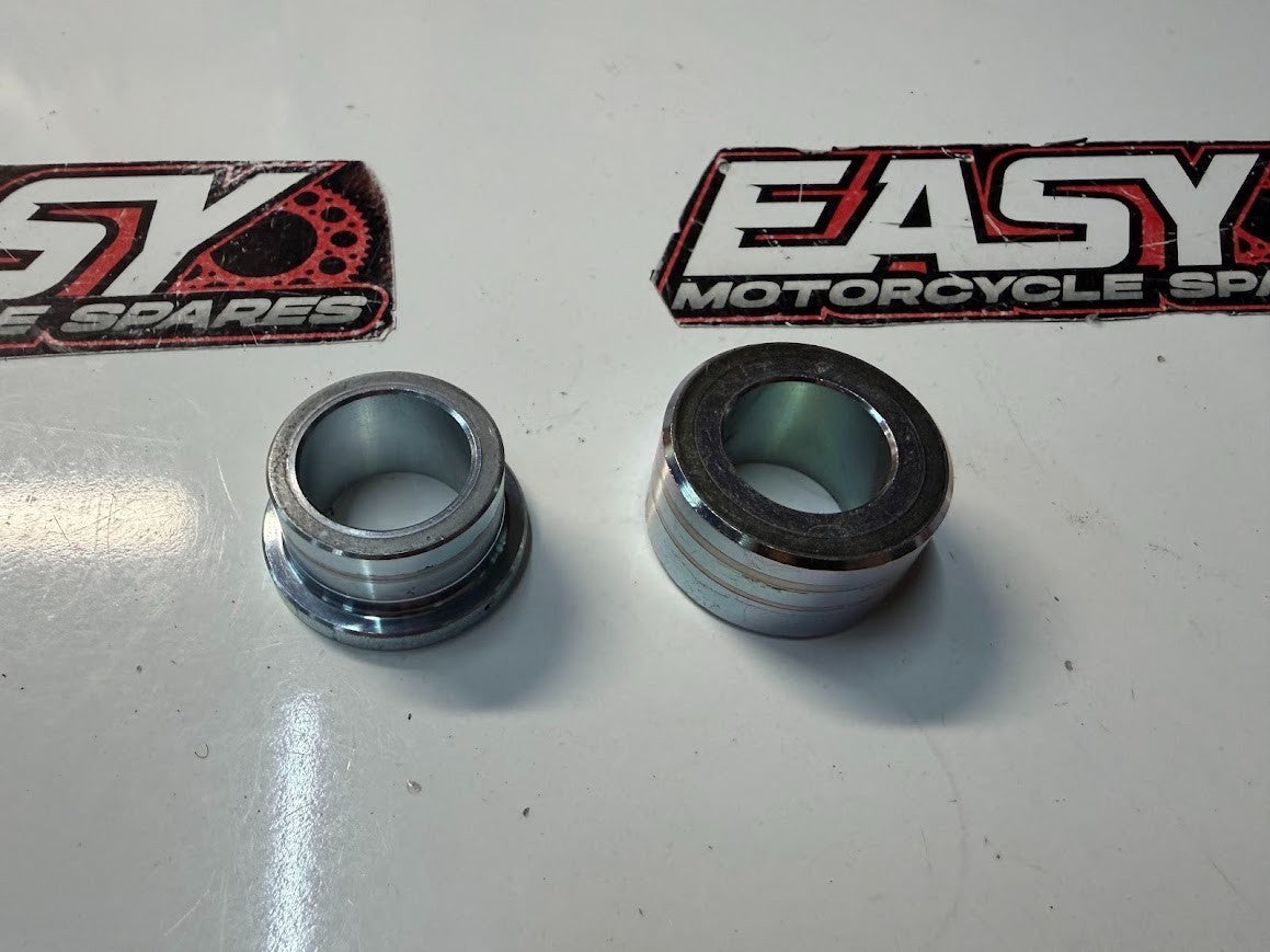 Rear Wheel Axle Spacers Kawasaki Ninja 650L 2009-2026 OEM 92152-0302