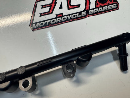 Yamaha YZF R1 2020-2025 Primary Injector Rail OEM Genuine B3L-13795-00