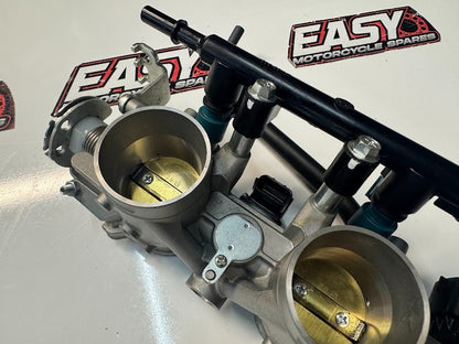 Throttle Bodies Complete Injectors TPS Yamaha YZF R7 2022-2024 OEM 1WS-13750-31