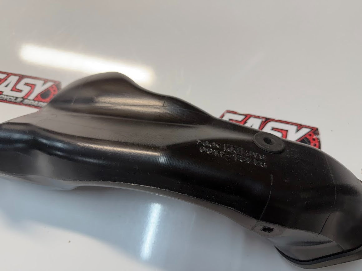 RH Air Intake Duct Suzuki GSXR 1000 2005-2006 OEM 94420-41GA0