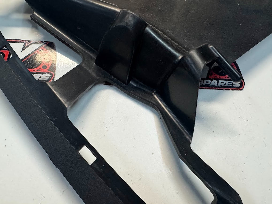 Suzuki GSXR 1000 2009-2016 LH Under Inner Cowl OEM Genuine 94462-47H00