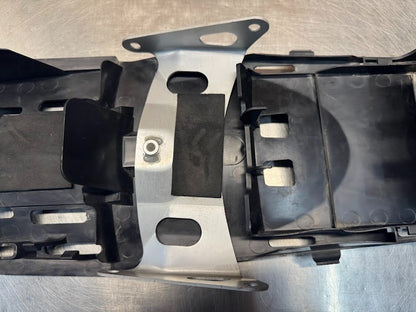 Suzuki GSXR 1000 2005-2006 Undertray Inner Rear Fender Battery Box 63111-41G01