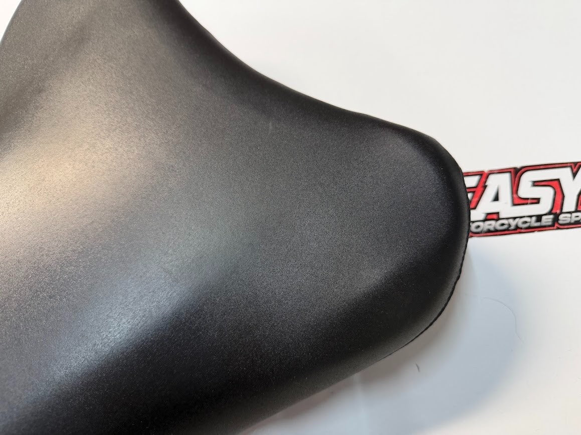 Rider Seat Suzuki GSXR 1000 2005-2006 OEM 45100-41G02-6BY
